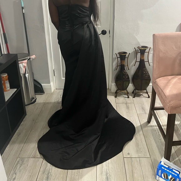 Black Strapless Formal Dress - Picture 4 of 4